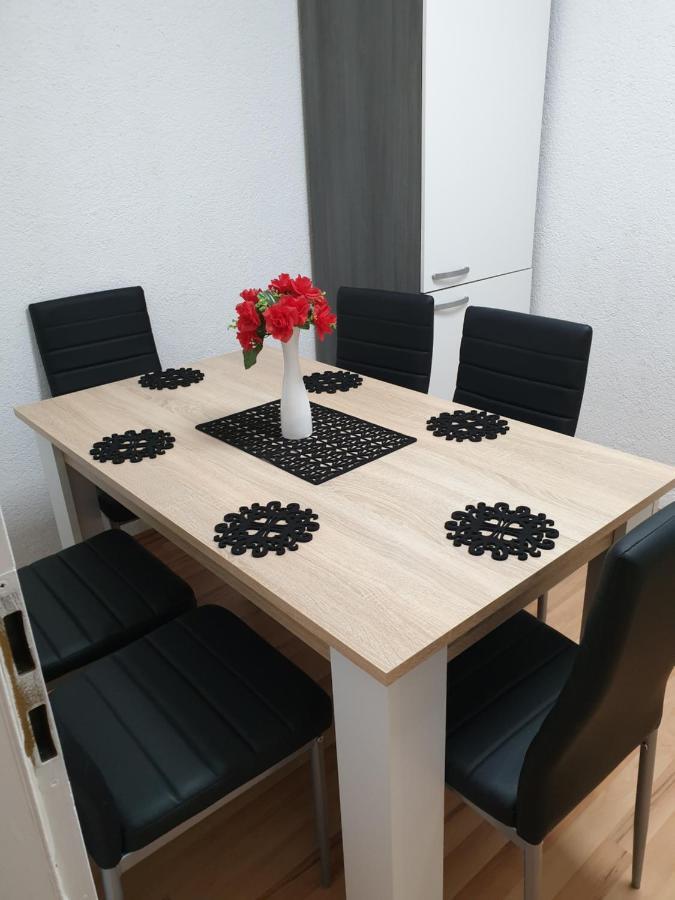 Km Apartment トリベルク エクステリア 写真